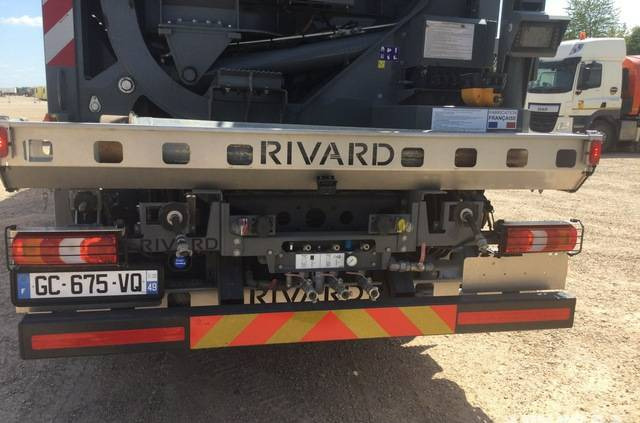 Vaakumveok Rivard - Mercedes-Benz EXVAC - Arocs 3253 8x4: pilt 9
