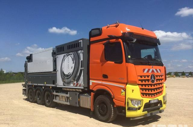 Rivard - Mercedes-Benz EXVAC - Arocs 3253 8x4 - Vaakumveok: pilt 2 Rivard - Mercedes-Benz EXVAC - Arocs 3253 8x4 - Vaakumveok: pilt 2