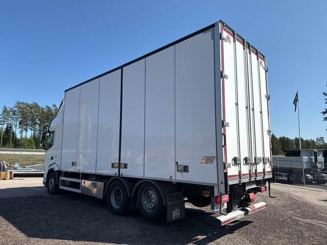 DAF XF 530 FAN - Kasti veoauto: pilt 2 DAF XF 530 FAN - Kasti veoauto: pilt 2