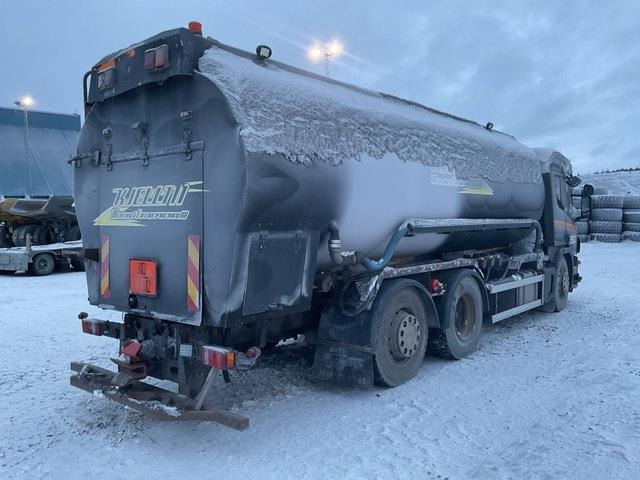 Scania P114LB-380 - Tsisternauto: pilt 3 Scania P114LB-380 - Tsisternauto: pilt 3