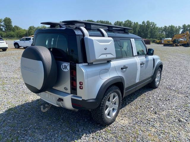 Land Rover Defender 110 P400 - Auto: pilt 3 Land Rover Defender 110 P400 - Auto: pilt 3