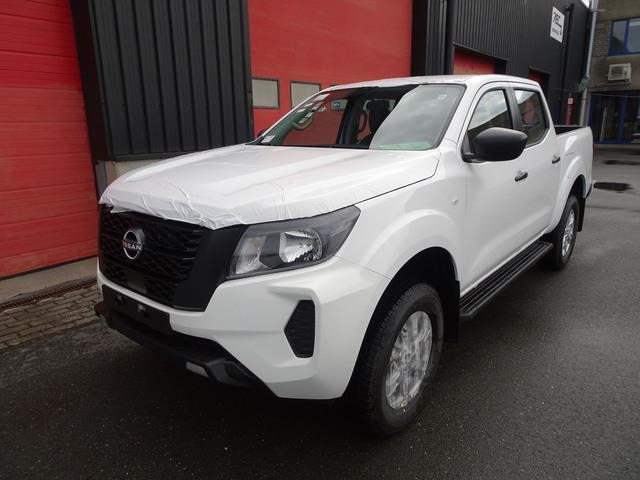 Nissan Navara - Tarbesõiduk: pilt 2 Nissan Navara - Tarbesõiduk: pilt 2