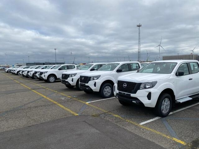 Nissan Navara - Tarbesõiduk: pilt 1 Nissan Navara - Tarbesõiduk: pilt 1