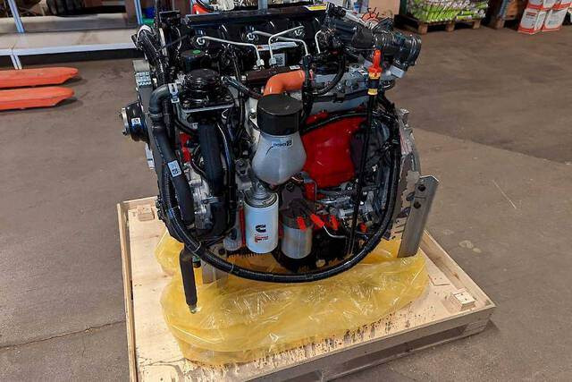Cummins QSF3.8 97kW - Mootor - Ehitusmasinad: pilt 3 Cummins QSF3.8 97kW - Mootor - Ehitusmasinad: pilt 3