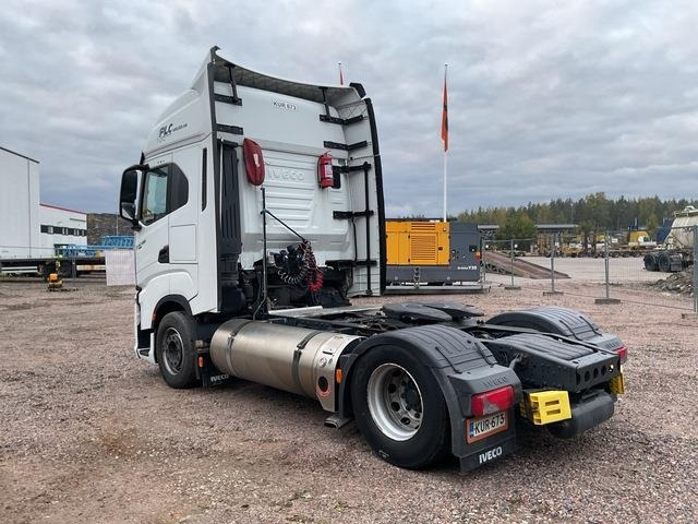 Iveco S-Way 460 LNG - Sadulveok: pilt 2 Iveco S-Way 460 LNG - Sadulveok: pilt 2