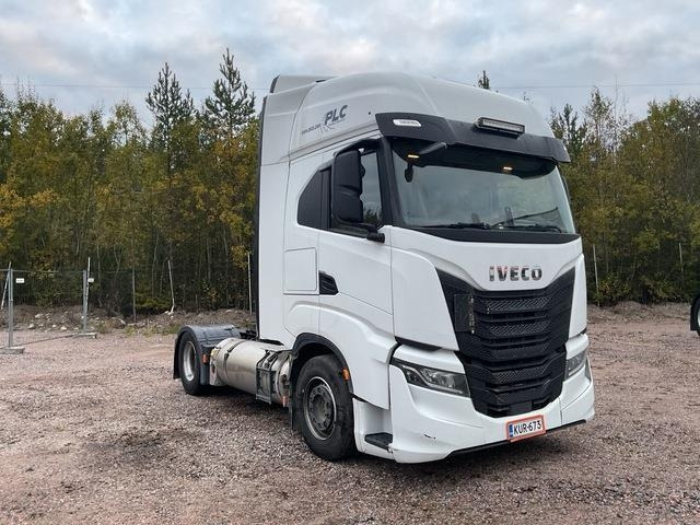 Iveco S-Way 460 LNG - Sadulveok: pilt 4 Iveco S-Way 460 LNG - Sadulveok: pilt 4
