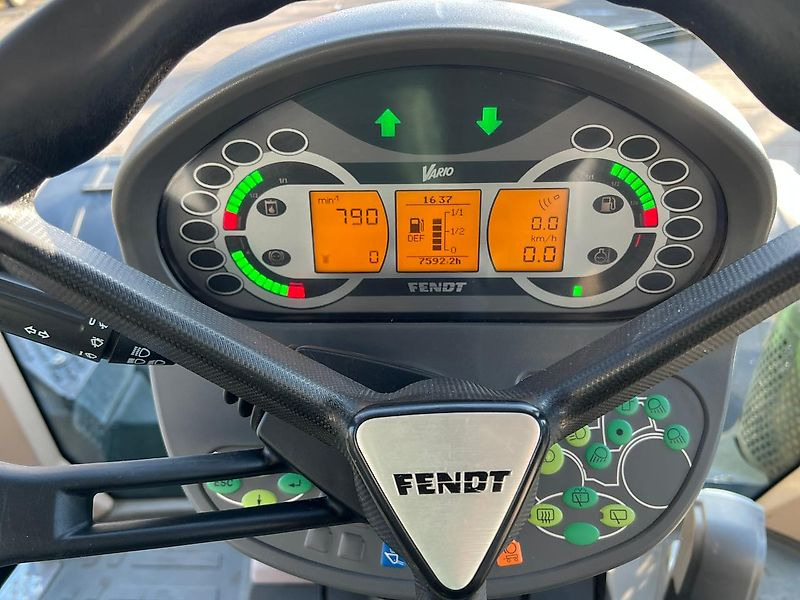 Traktor Fendt 714 Vario ProfiPlus: pilt 17
