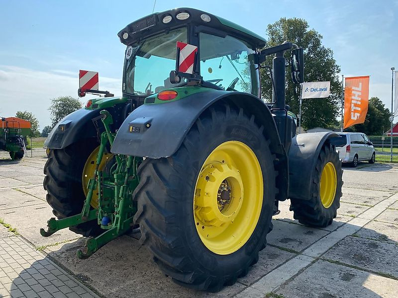 John Deere 6215R AutoPowr 50km/h - Traktor: pilt 3 John Deere 6215R AutoPowr 50km/h - Traktor: pilt 3