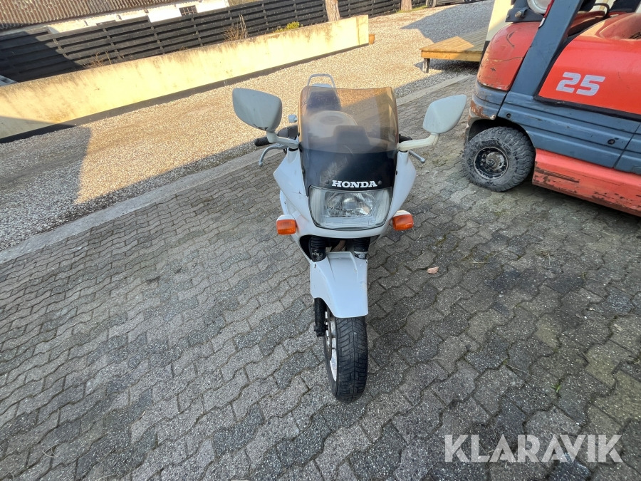 Motorcykler Honda VFR 750 2 styk - Mootorratas: pilt 3 Motorcykler Honda VFR 750 2 styk - Mootorratas: pilt 3