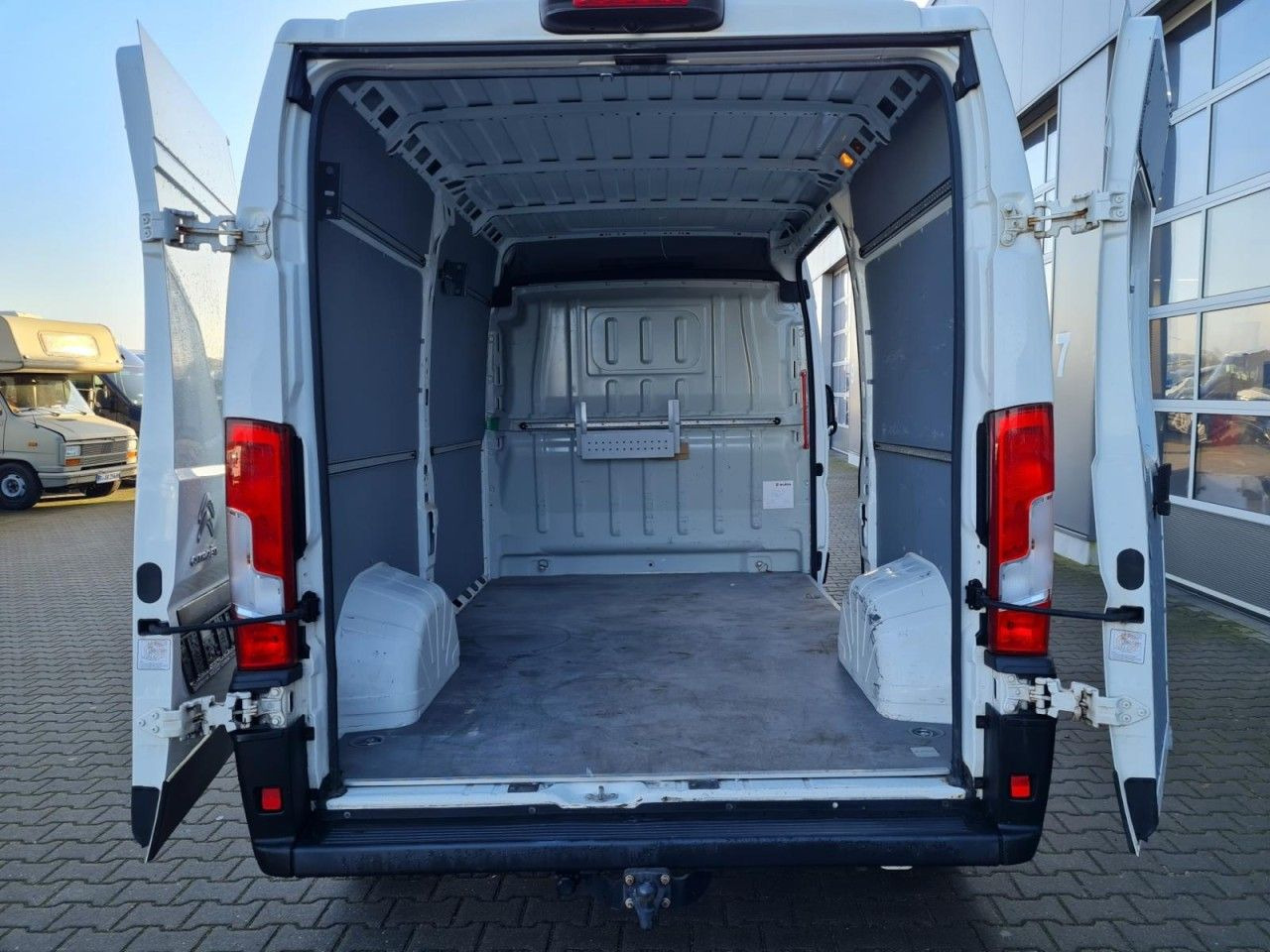 Citroën Jumper 33 Kasten L2H2 AHK KLIMA KAMERA TEMPOMAT - Väike kaubik: pilt 5 Citroën Jumper 33 Kasten L2H2 AHK KLIMA KAMERA TEMPOMAT - Väike kaubik: pilt 5
