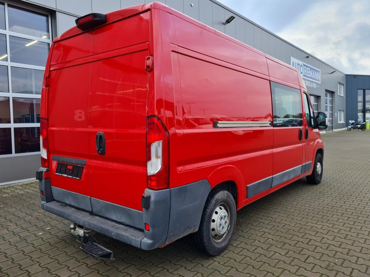 Citroën Jumper 35 Kasten L3H2 Doka 7-Sitze AHK KLIMA KAM - Kaubik, Meeskonnaauto: pilt 4 Citroën Jumper 35 Kasten L3H2 Doka 7-Sitze AHK KLIMA KAM - Kaubik, Meeskonnaauto: pilt 4