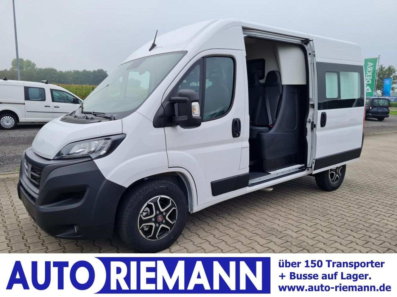 Fiat Ducato 35 Kasten Doka 7-Sitze 2x Schiebetür Maxi - Kaubik, Meeskonnaauto: pilt 1 Fiat Ducato 35 Kasten Doka 7-Sitze 2x Schiebetür Maxi - Kaubik, Meeskonnaauto: pilt 1