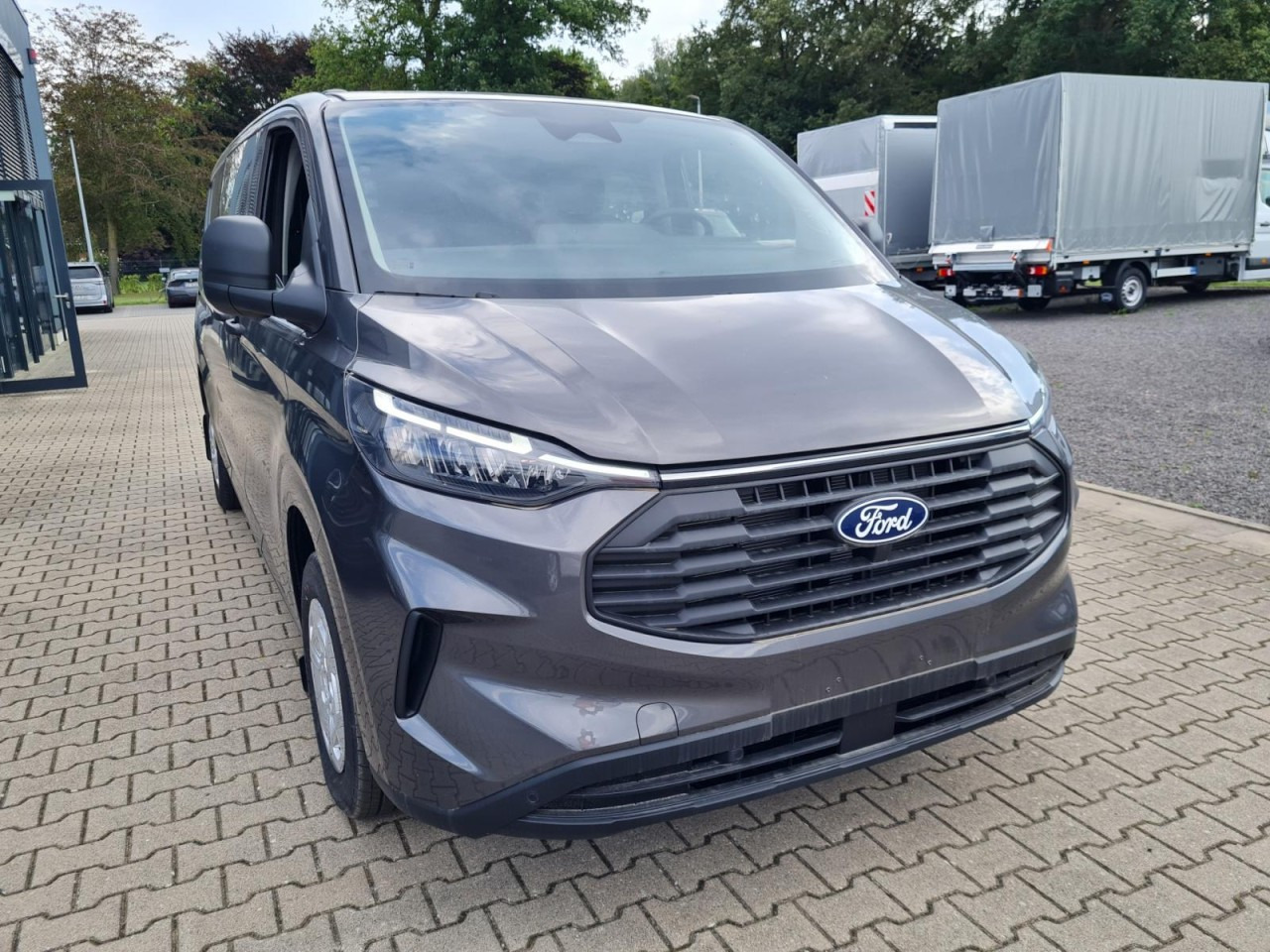 Ford Custom Kasten 320 L2 Trend Doka 5-Sitze KAMERA TEMPO - Väike kaubik, Meeskonnaauto: pilt 2 Ford Custom Kasten 320 L2 Trend Doka 5-Sitze KAMERA TEMPO - Väike kaubik, Meeskonnaauto: pilt 2