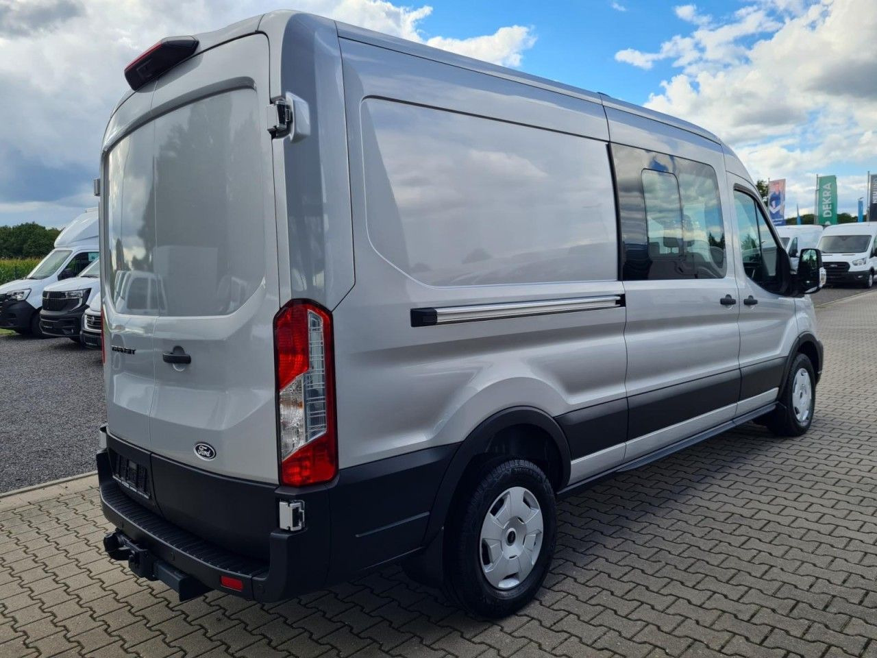 Ford Transit 3,5t Kasten Doka TDCi L3 Trend AHK PDC K - Kaubik, Meeskonnaauto: pilt 4 Ford Transit 3,5t Kasten Doka TDCi L3 Trend AHK PDC K - Kaubik, Meeskonnaauto: pilt 4