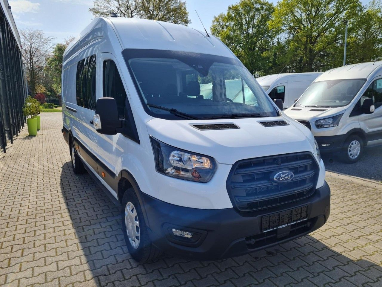 Ford Transit 350 Kasten Doka L4H3 Trend Mixto RWD - Kaubik, Meeskonnaauto: pilt 2 Ford Transit 350 Kasten Doka L4H3 Trend Mixto RWD - Kaubik, Meeskonnaauto: pilt 2