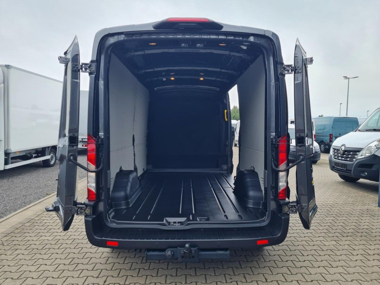 Ford Transit 350 Kasten TDCi L3H2 Trend KAMERA AHK - Kaubik: pilt 5 Ford Transit 350 Kasten TDCi L3H2 Trend KAMERA AHK - Kaubik: pilt 5