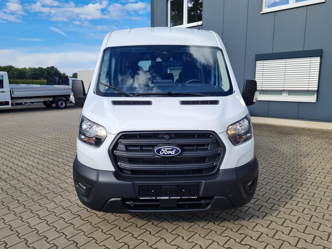 Ford Transit 350 Kombi 9 Sitze L3 AG Trend AHK KAMERA - Väikebuss, Mikrobuss: pilt 2 Ford Transit 350 Kombi 9 Sitze L3 AG Trend AHK KAMERA - Väikebuss, Mikrobuss: pilt 2