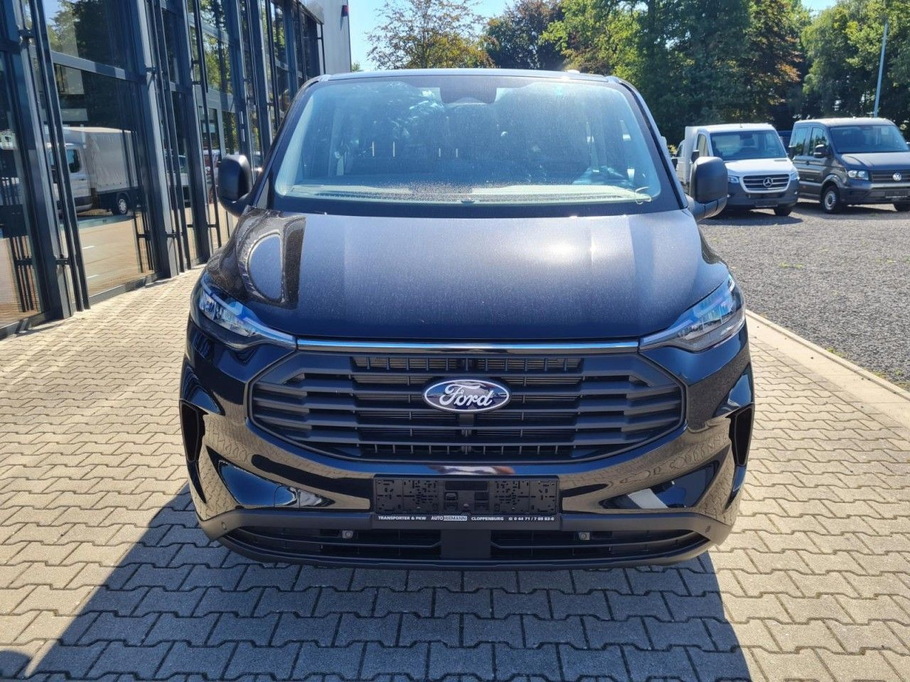 Ford Transit Custom Kasten 320 Doka L2 Trend AHK 6 Si - Väike kaubik, Meeskonnaauto: pilt 2 Ford Transit Custom Kasten 320 Doka L2 Trend AHK 6 Si - Väike kaubik, Meeskonnaauto: pilt 2