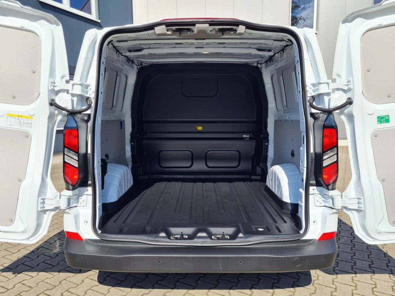 Ford Transit Custom Kasten Doka L2 Trend KLIMA - Väike kaubik, Meeskonnaauto: pilt 5 Ford Transit Custom Kasten Doka L2 Trend KLIMA - Väike kaubik, Meeskonnaauto: pilt 5