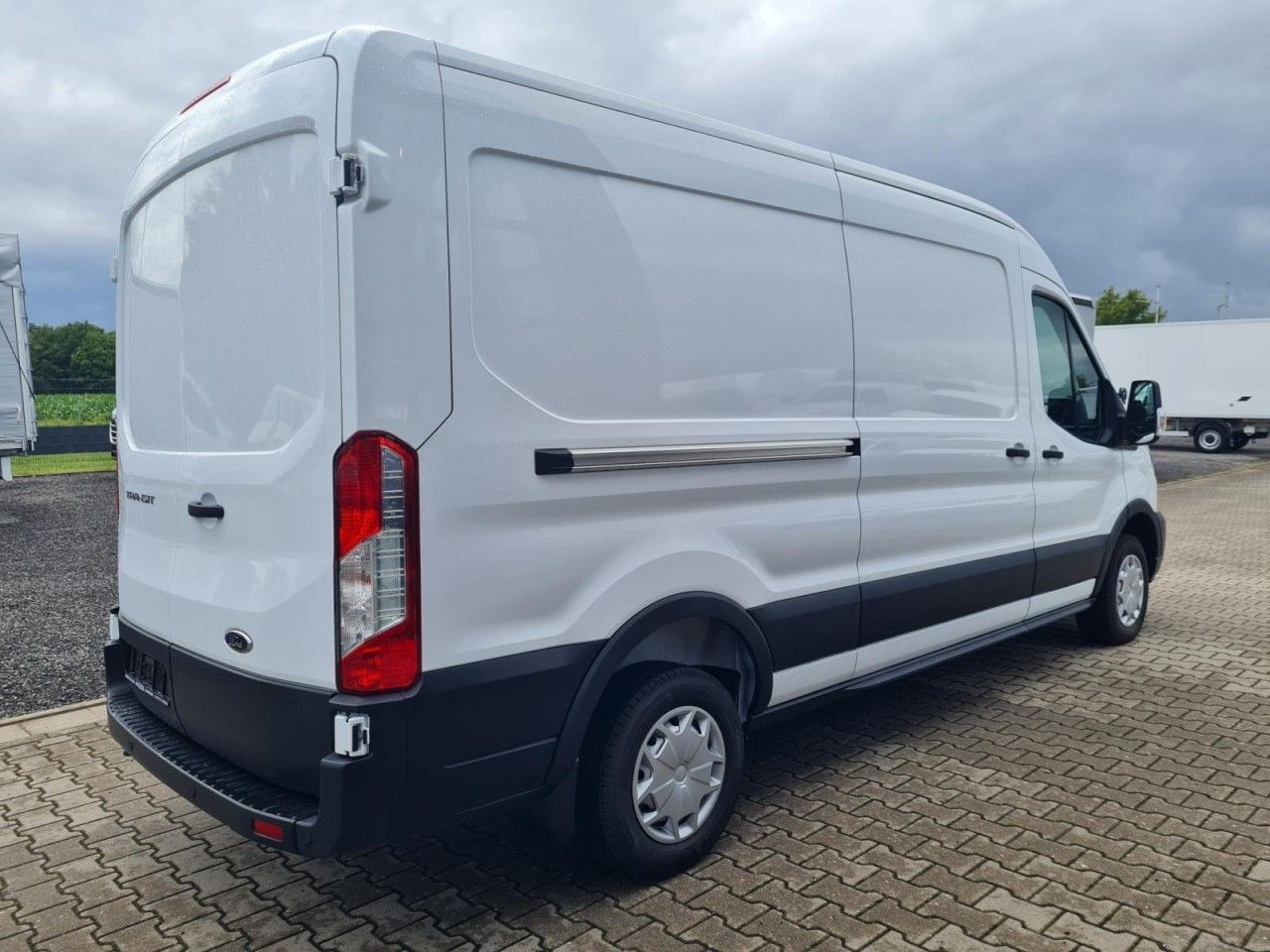 Ford Transit Kasten TDCi L3H2 Trend Klima, Tempomat - Väike kaubik: pilt 5 Ford Transit Kasten TDCi L3H2 Trend Klima, Tempomat - Väike kaubik: pilt 5