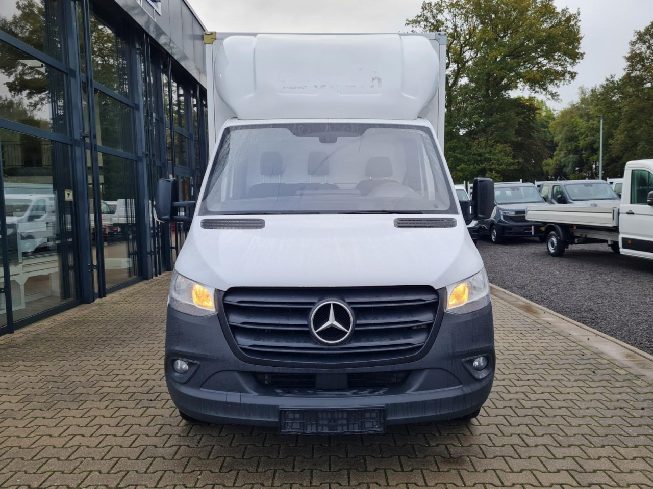 Mercedes-Benz Sprinter 315 CDI Koffer RWD KLIMA TEMPOMAT - Tarbesõiduk furgoon: pilt 2 Mercedes-Benz Sprinter 315 CDI Koffer RWD KLIMA TEMPOMAT - Tarbesõiduk furgoon: pilt 2