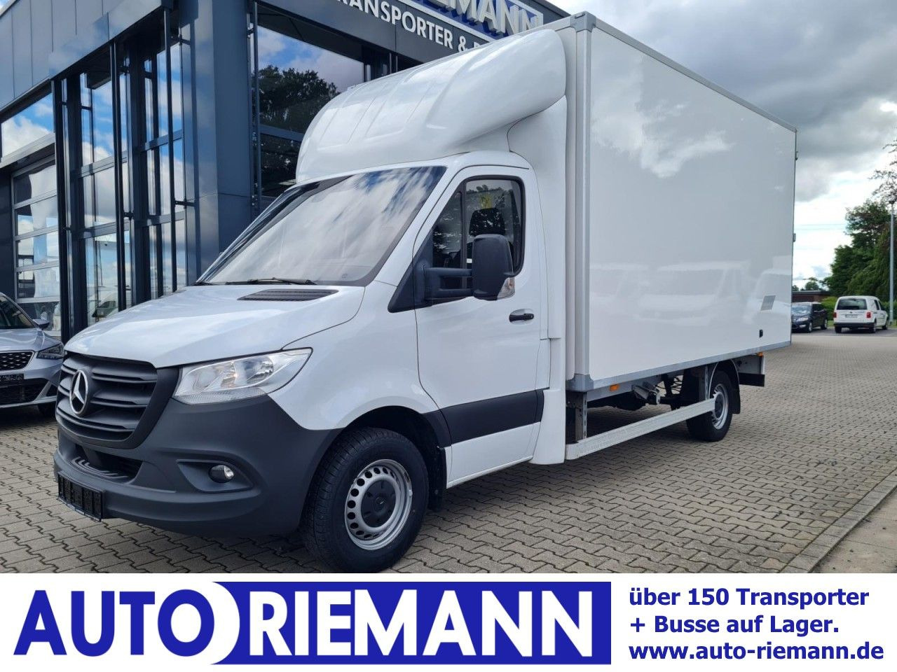 Mercedes-Benz Sprinter 315 CDI Möbel Koffer RWD KLIMA TEMPOMAT - Tarbesõiduk furgoon: pilt 1 Mercedes-Benz Sprinter 315 CDI Möbel Koffer RWD KLIMA TEMPOMAT - Tarbesõiduk furgoon: pilt 1