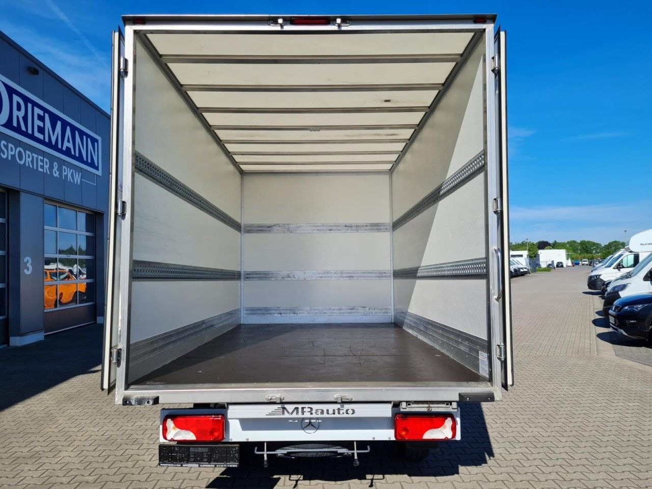Mercedes-Benz Sprinter 315 Möbel Koffer RWD KLIMA KOMFORT TEMP - Tarbesõiduk furgoon: pilt 5 Mercedes-Benz Sprinter 315 Möbel Koffer RWD KLIMA KOMFORT TEMP - Tarbesõiduk furgoon: pilt 5