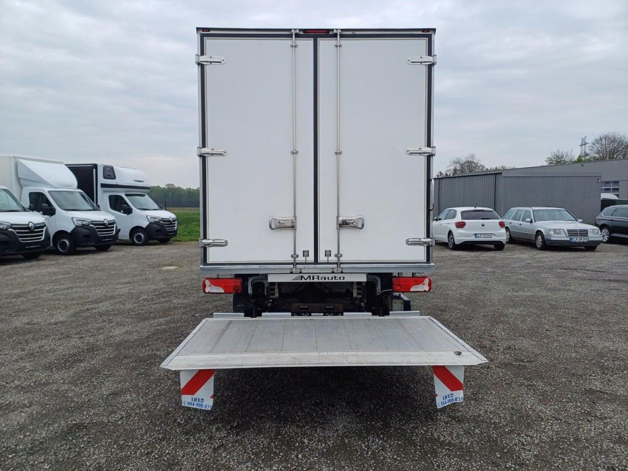 Mercedes-Benz Sprinter 315 RWD Möbel Koffer LBW KLIMA TEMPOMAT - Tarbesõiduk furgoon: pilt 5 Mercedes-Benz Sprinter 315 RWD Möbel Koffer LBW KLIMA TEMPOMAT - Tarbesõiduk furgoon: pilt 5