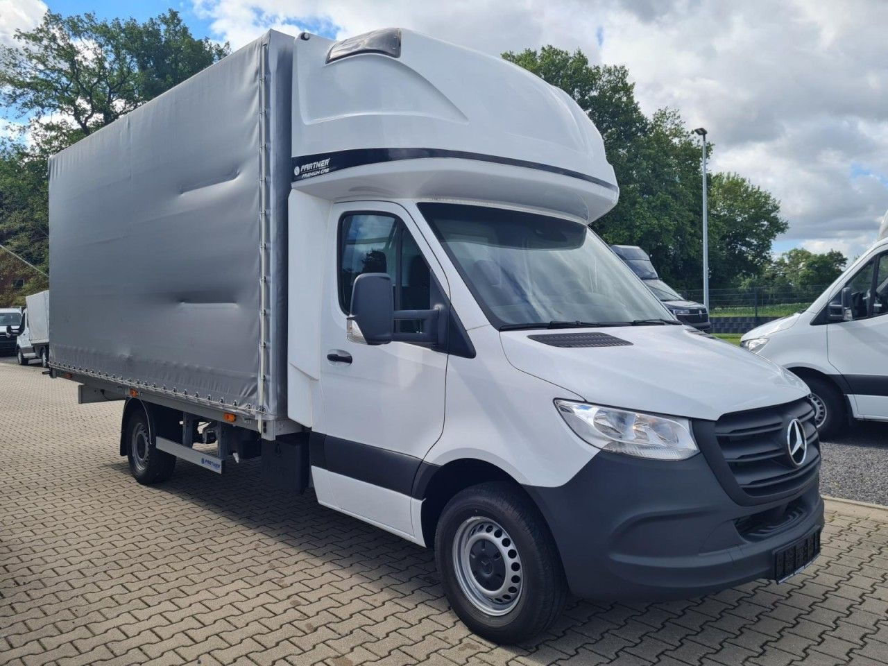 Mercedes-Benz Sprinter 317 CDI Pritsche Plane Schlafkab. RWD - Tent tarbesõiduk: pilt 3 Mercedes-Benz Sprinter 317 CDI Pritsche Plane Schlafkab. RWD - Tent tarbesõiduk: pilt 3