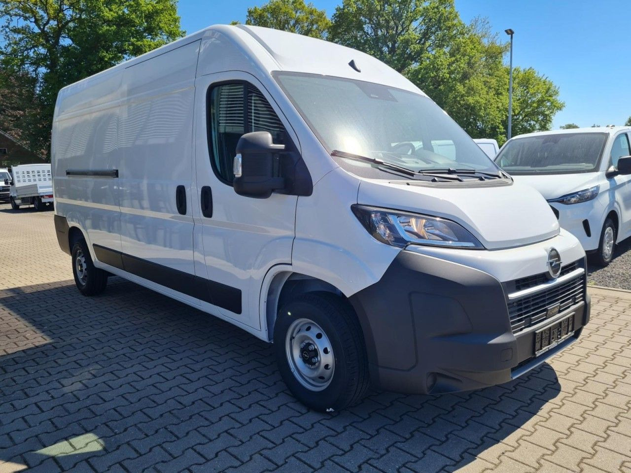 Opel Movano 35 Cargo Kasten L2H2 KLIMA KOMFORT PDC TE - Kaubik: pilt 3 Opel Movano 35 Cargo Kasten L2H2 KLIMA KOMFORT PDC TE - Kaubik: pilt 3