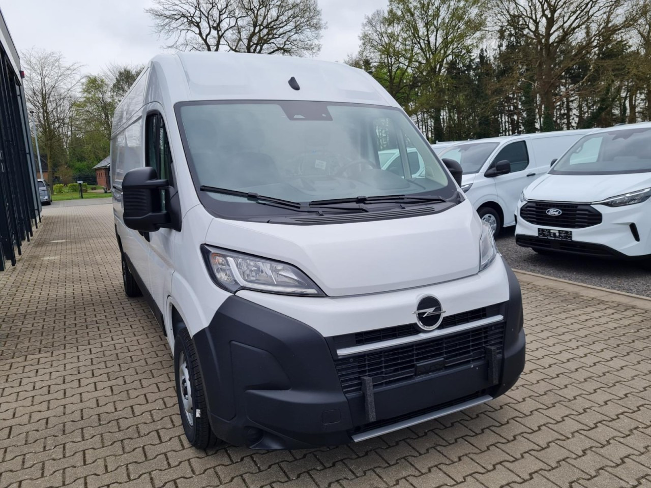Opel Movano Kasten 2.2 HDI 180 L3H2 Klima NAVI TEMPOMAT - Kaubik: pilt 2 Opel Movano Kasten 2.2 HDI 180 L3H2 Klima NAVI TEMPOMAT - Kaubik: pilt 2