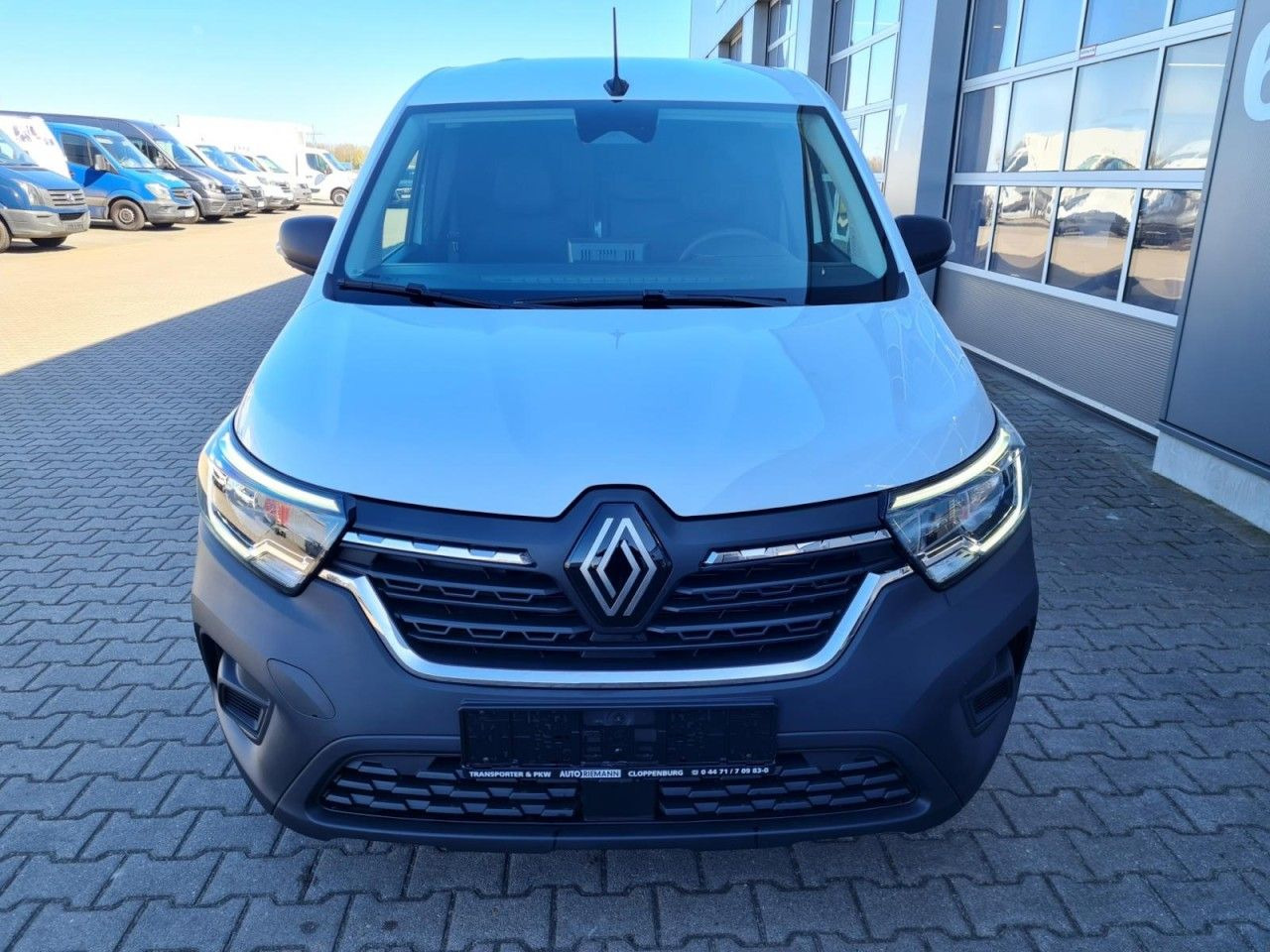Renault Kangoo Van Start1.3 TCe 100 KLIMA TEMPOMAT - Väike kaubik: pilt 2 Renault Kangoo Van Start1.3 TCe 100 KLIMA TEMPOMAT - Väike kaubik: pilt 2