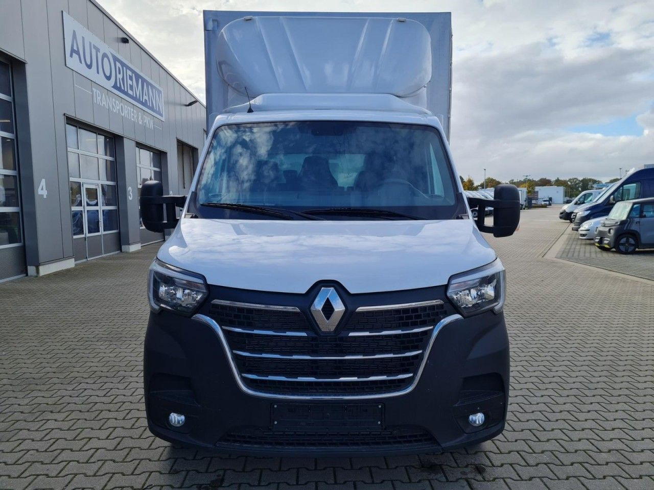 Renault Master 3,5t Pritsche L3 Schiebeplane ERGO TEMPOM - Tent tarbesõiduk: pilt 2 Renault Master 3,5t Pritsche L3 Schiebeplane ERGO TEMPOM - Tent tarbesõiduk: pilt 2