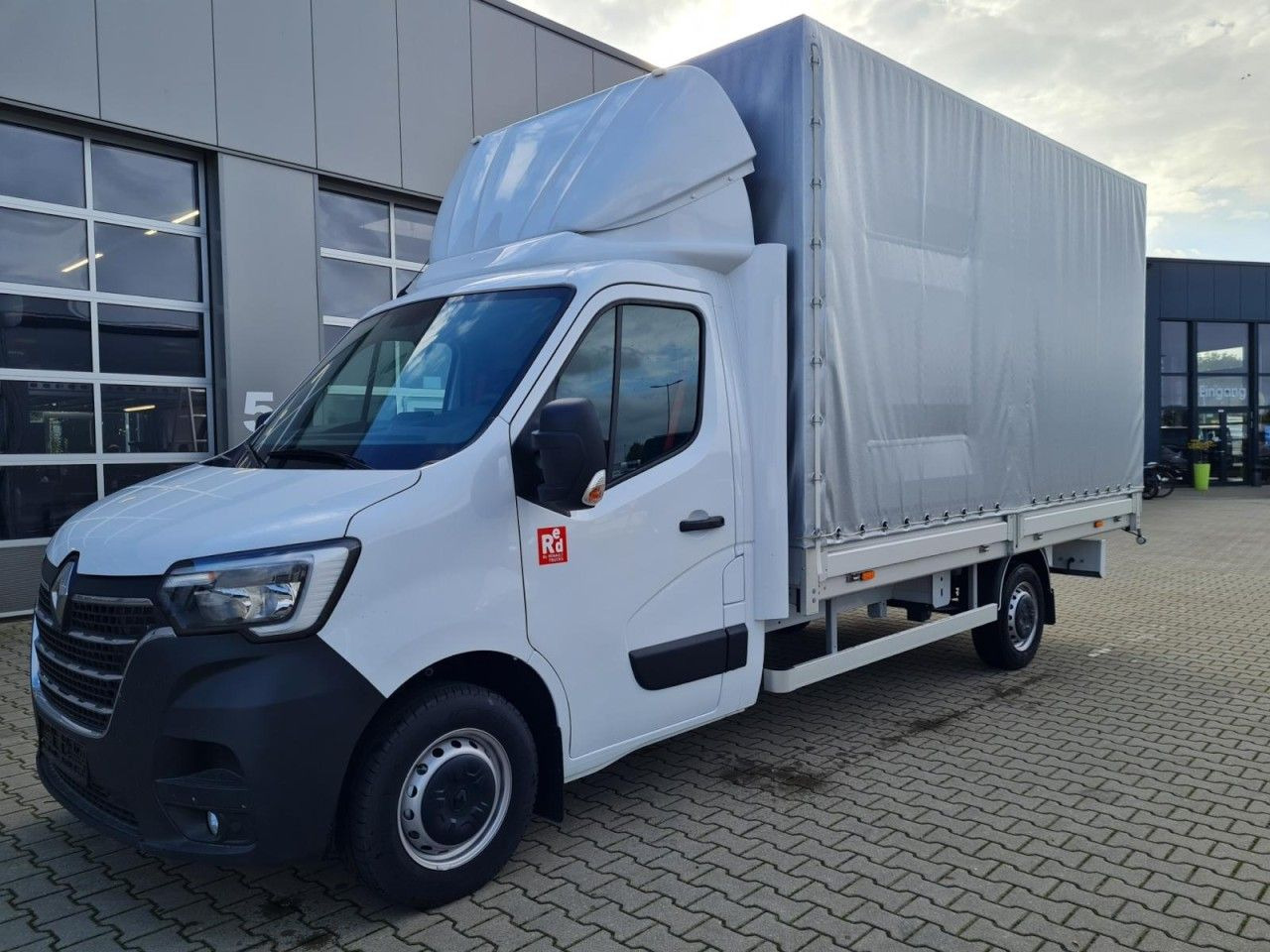 Renault Master 3,5t Pritsche Schiebe Plane ERGO KLIMA TE - Tent tarbesõiduk: pilt 3 Renault Master 3,5t Pritsche Schiebe Plane ERGO KLIMA TE - Tent tarbesõiduk: pilt 3