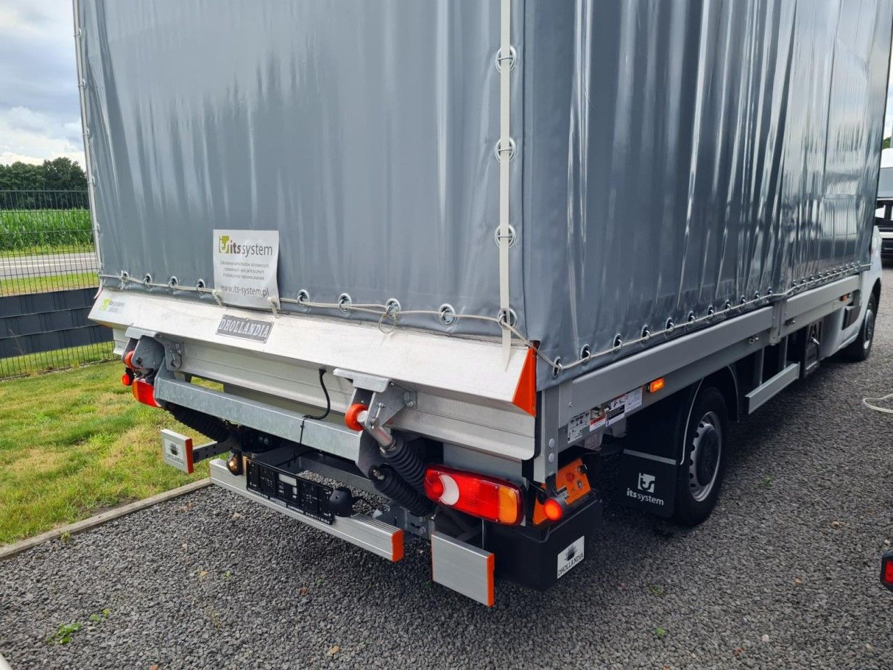 Renault Master 3,5t Pritsche Schiebe Plane dCi LBW Luftf - Tent tarbesõiduk: pilt 4 Renault Master 3,5t Pritsche Schiebe Plane dCi LBW Luftf - Tent tarbesõiduk: pilt 4