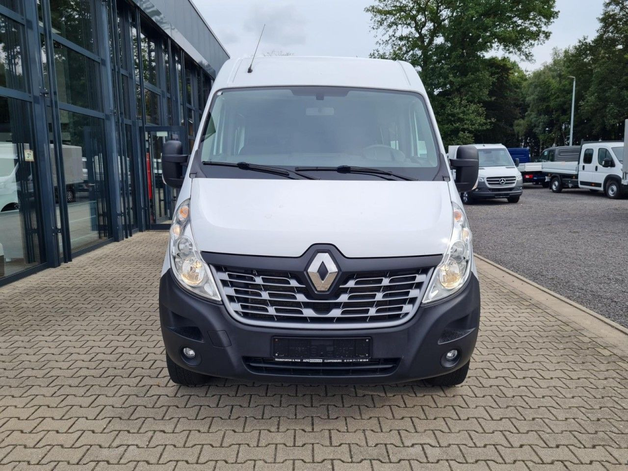 Renault Master 35 Kasten LR Doka 6-Sitze 4x4 Allrad AHK - Kaubik, Meeskonnaauto: pilt 2 Renault Master 35 Kasten LR Doka 6-Sitze 4x4 Allrad AHK - Kaubik, Meeskonnaauto: pilt 2