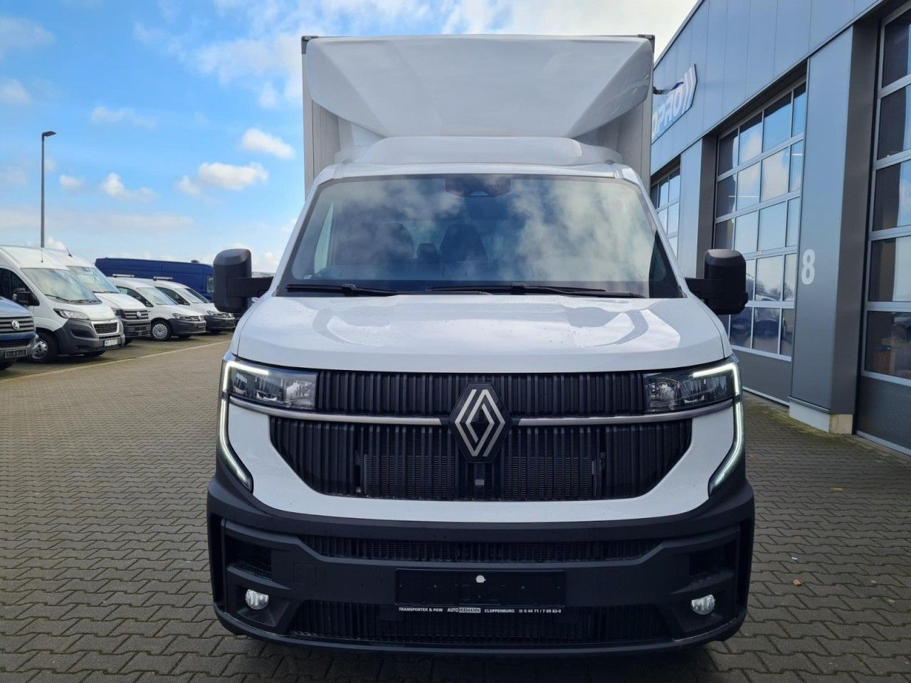 Renault Master 35 New Möbel Koffer KLIMA KAMERA TEMPOMAT - Tarbesõiduk furgoon: pilt 3 Renault Master 35 New Möbel Koffer KLIMA KAMERA TEMPOMAT - Tarbesõiduk furgoon: pilt 3