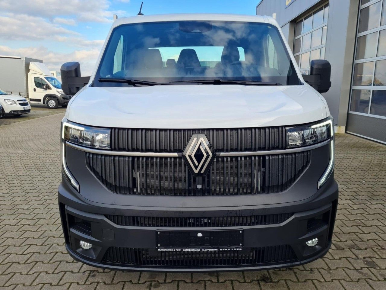 Renault Master New 35 Pritsche lang KLIMA KOMFORT TEMPOM - Madelauto: pilt 2 Renault Master New 35 Pritsche lang KLIMA KOMFORT TEMPOM - Madelauto: pilt 2