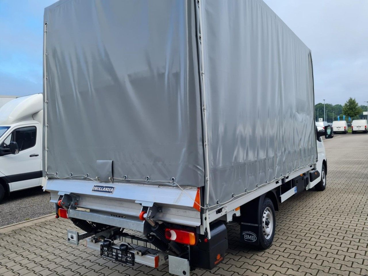 Renault Master New Pritsche Schiebe Plane Schlafkab LBW - Tent tarbesõiduk: pilt 4 Renault Master New Pritsche Schiebe Plane Schlafkab LBW - Tent tarbesõiduk: pilt 4