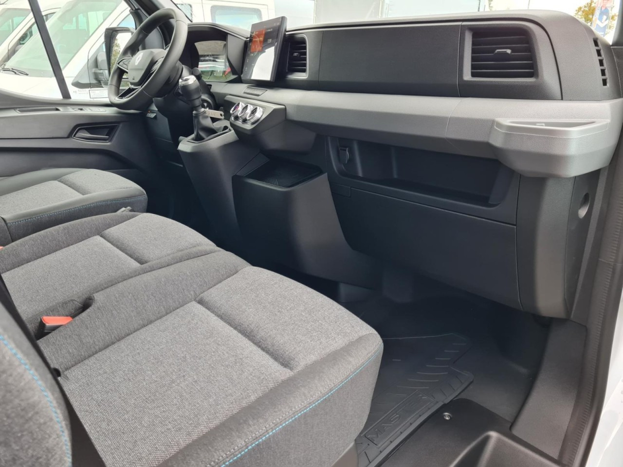 Tent tarbesõiduk Renault Master Pritsche 2x Schiebe Plane 10 Pal. LUFTFEDERUNG: pilt 14 Tent tarbesõiduk Renault Master Pritsche 2x Schiebe Plane 10 Pal. LUFTFEDERUNG: pilt 14