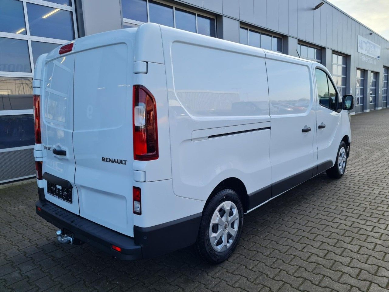 Renault Trafic Kasten L2 Advance AHK KLIMA LED PDC TEMPO - Väike kaubik: pilt 4 Renault Trafic Kasten L2 Advance AHK KLIMA LED PDC TEMPO - Väike kaubik: pilt 4