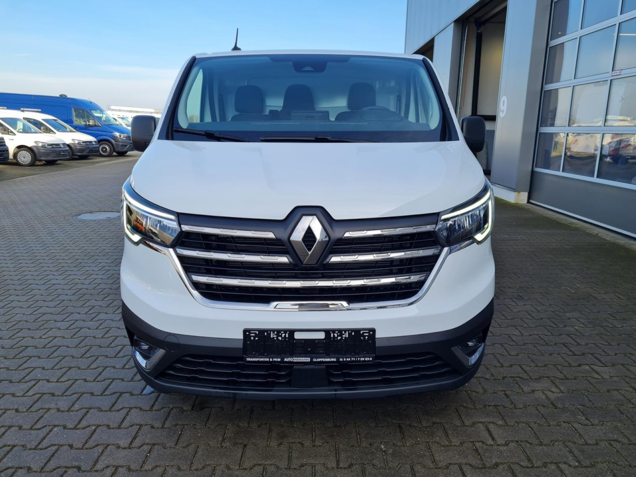 Renault Trafic Kasten dCi 130 L2H1 Komfort AHK LED Allwetter - Väike kaubik: pilt 2 Renault Trafic Kasten dCi 130 L2H1 Komfort AHK LED Allwetter - Väike kaubik: pilt 2
