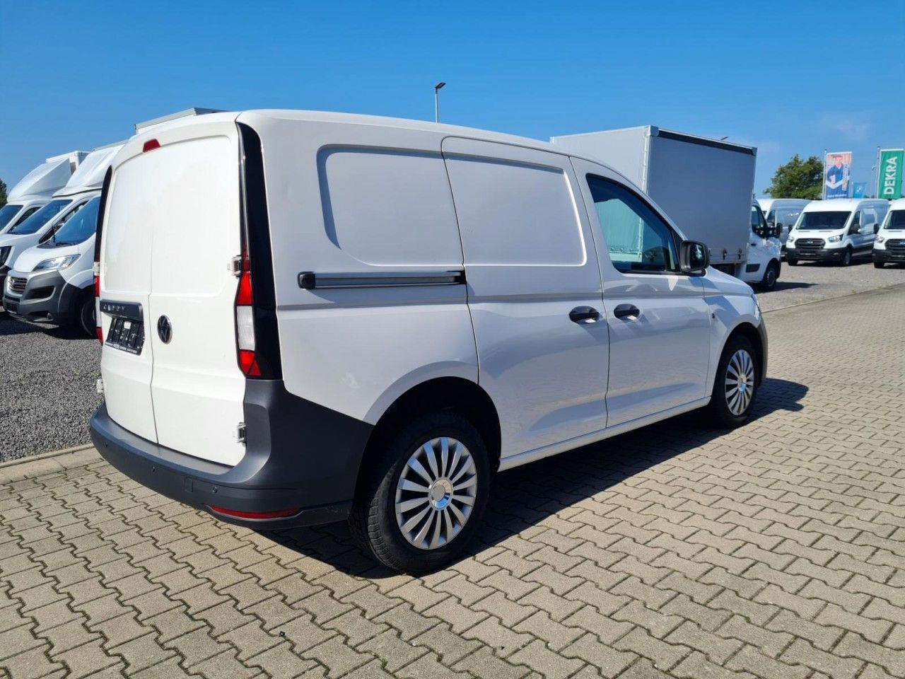 Volkswagen Caddy Kasten Cargo 2.0 TDI KLIMA KOMFORT PDC - Väike kaubik: pilt 3 Volkswagen Caddy Kasten Cargo 2.0 TDI KLIMA KOMFORT PDC - Väike kaubik: pilt 3
