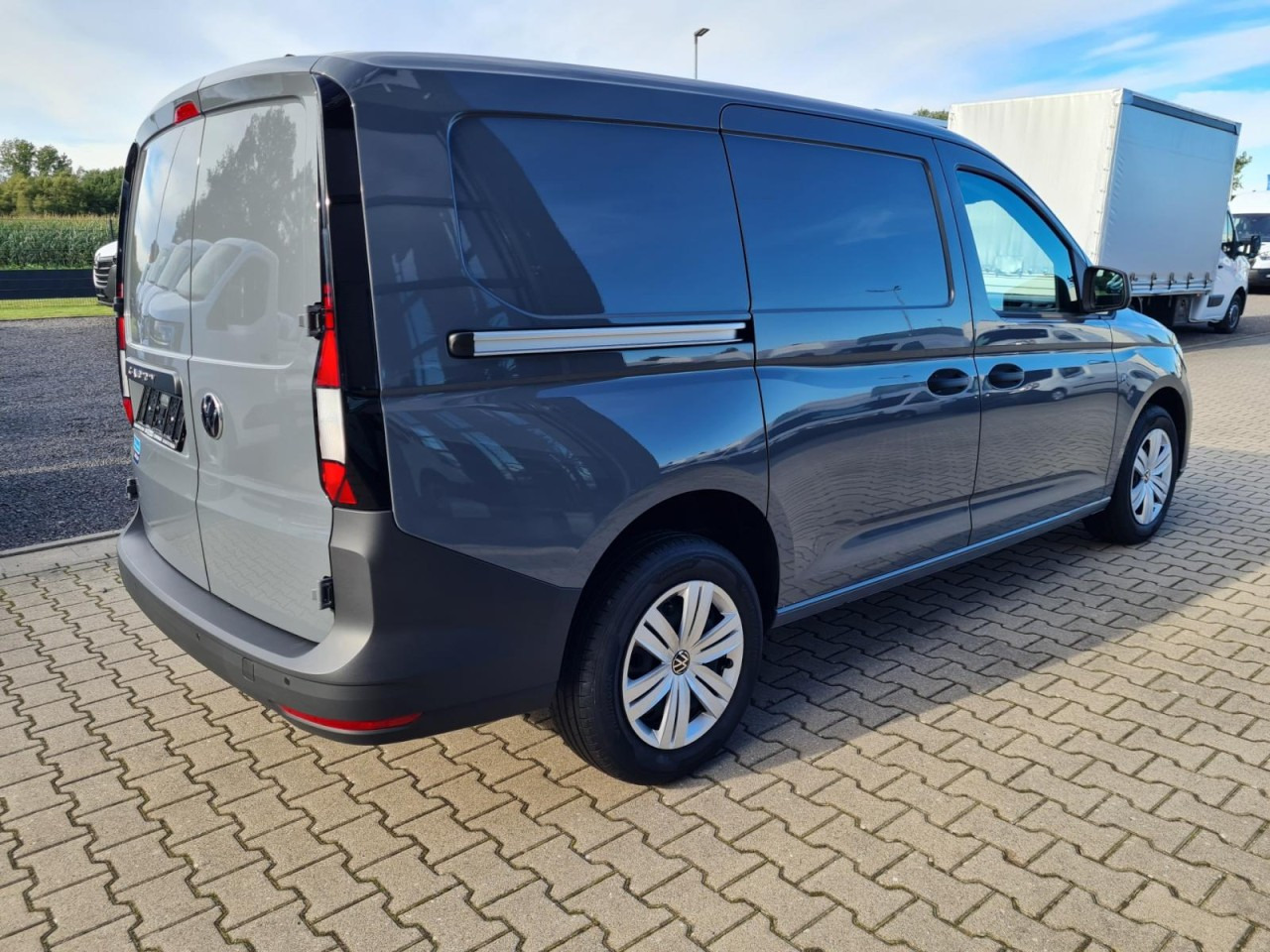 Volkswagen Caddy Kasten Cargo TDI Maxi PDC KLIMA TEMPOMAT - Väike kaubik: pilt 4 Volkswagen Caddy Kasten Cargo TDI Maxi PDC KLIMA TEMPOMAT - Väike kaubik: pilt 4