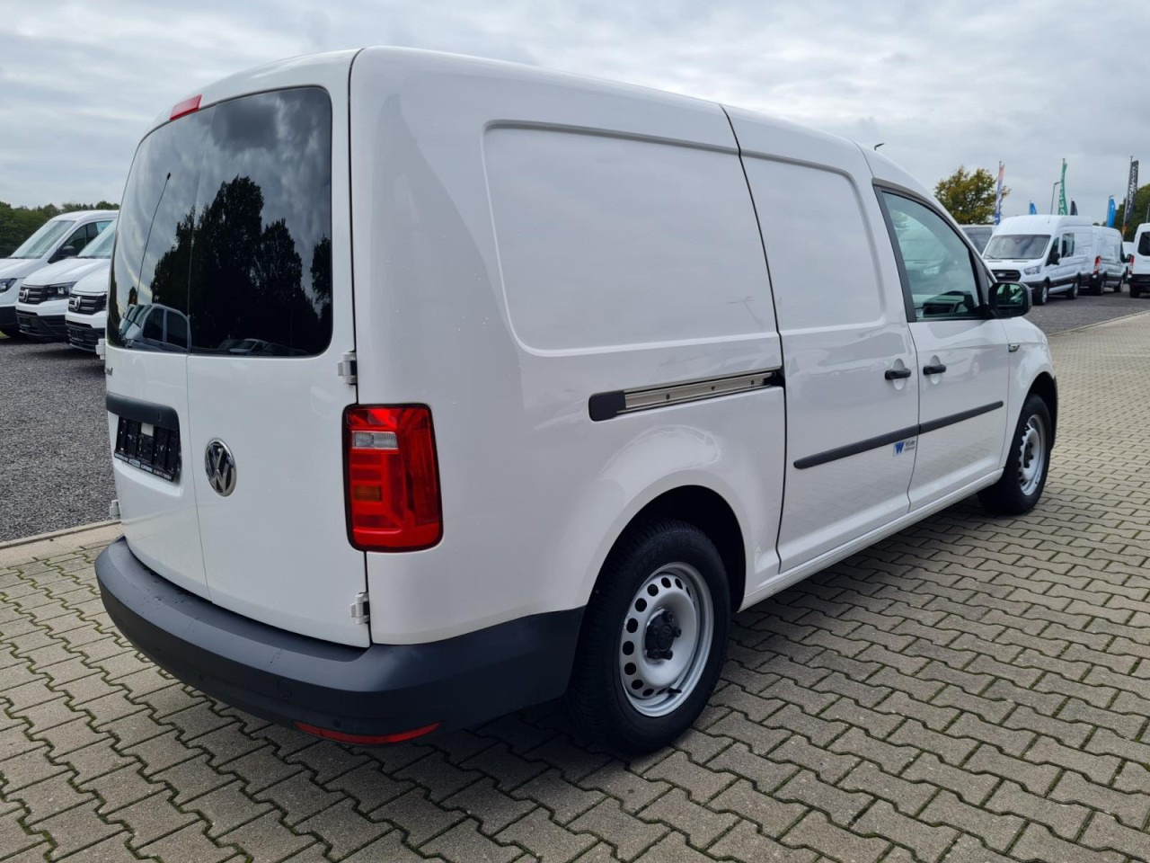 Volkswagen Caddy Kühlkasten Maxi TDI Stand- u. Fahrkühlung - Tarbesõiduk külmik: pilt 4 Volkswagen Caddy Kühlkasten Maxi TDI Stand- u. Fahrkühlung - Tarbesõiduk külmik: pilt 4