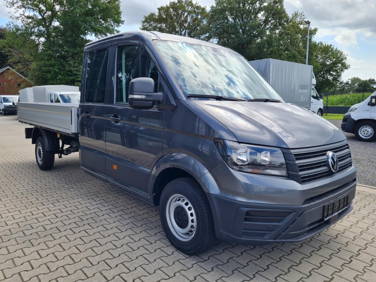 Volkswagen Crafter 35 DOKA 7-Sitze Maxi L4 KLIMA TEMPOMAT - Madelauto, Meeskonnaauto: pilt 3 Volkswagen Crafter 35 DOKA 7-Sitze Maxi L4 KLIMA TEMPOMAT - Madelauto, Meeskonnaauto: pilt 3
