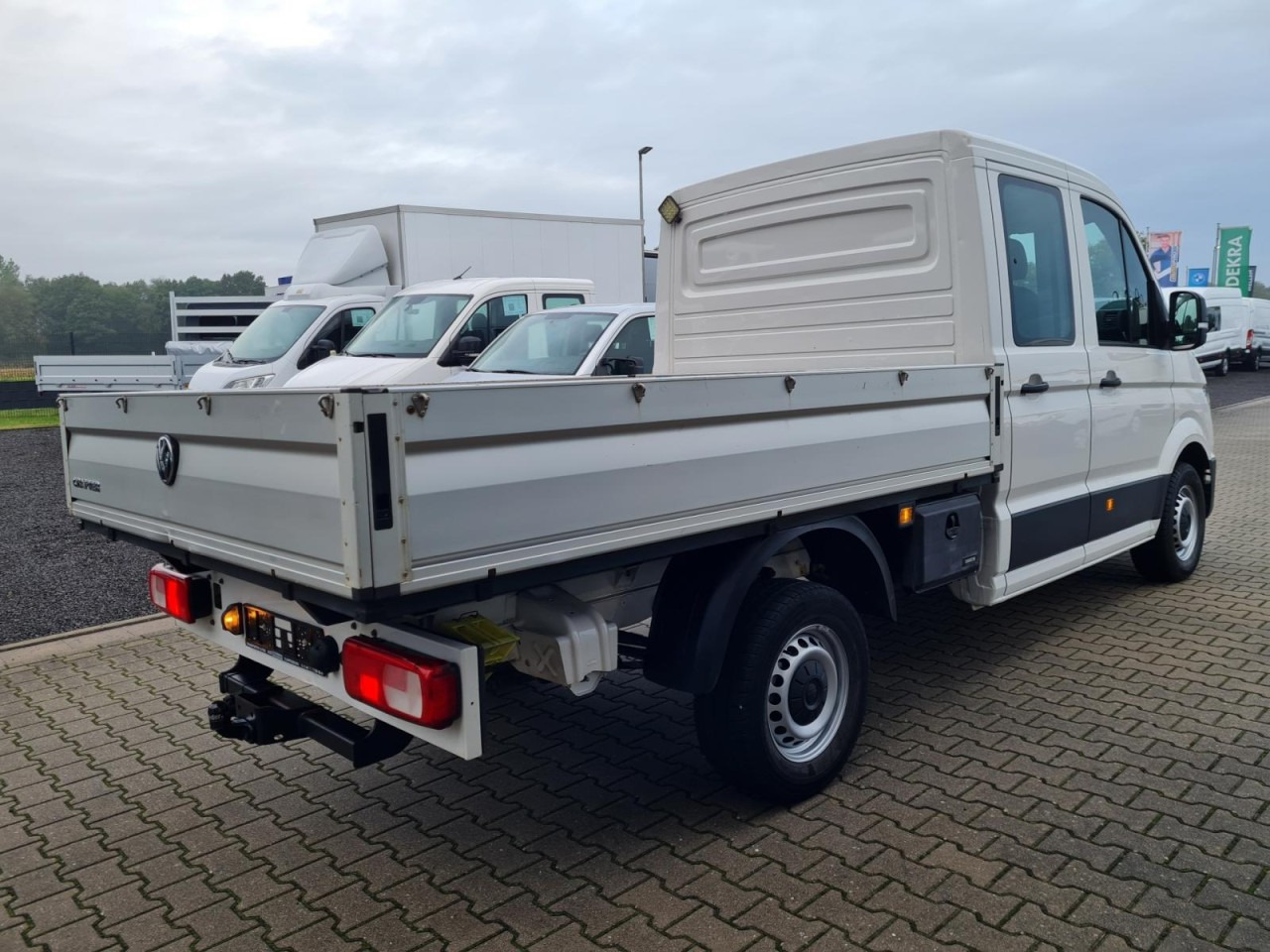 Volkswagen Crafter 35 Doka MR Pritsche AHK Klima 7 Sitzer - Madelauto, Meeskonnaauto: pilt 5 Volkswagen Crafter 35 Doka MR Pritsche AHK Klima 7 Sitzer - Madelauto, Meeskonnaauto: pilt 5