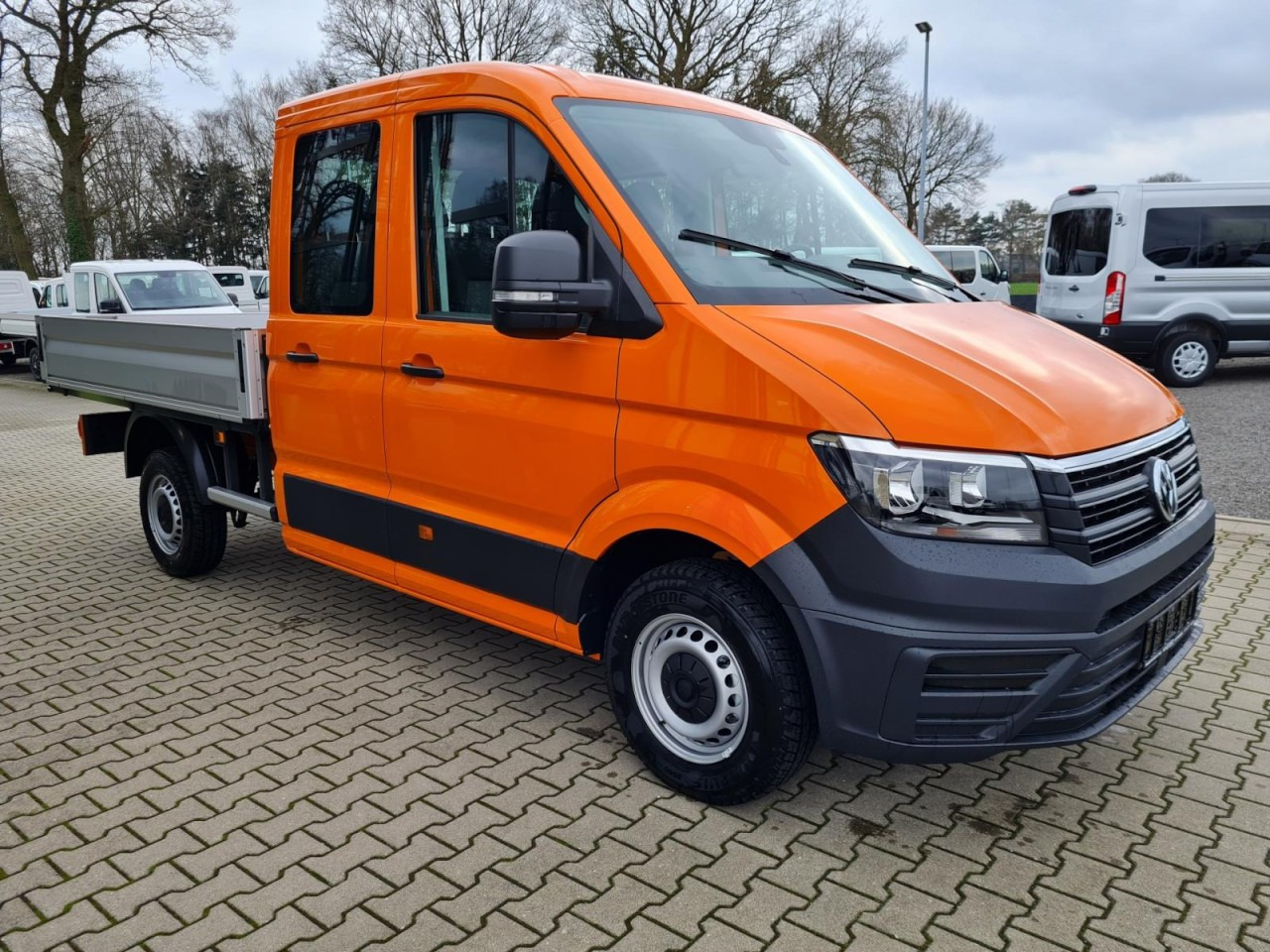 Volkswagen Crafter 35 Doka TDI MR AHK ERGO KLIMA Tempomat - Madelauto, Meeskonnaauto: pilt 4 Volkswagen Crafter 35 Doka TDI MR AHK ERGO KLIMA Tempomat - Madelauto, Meeskonnaauto: pilt 4