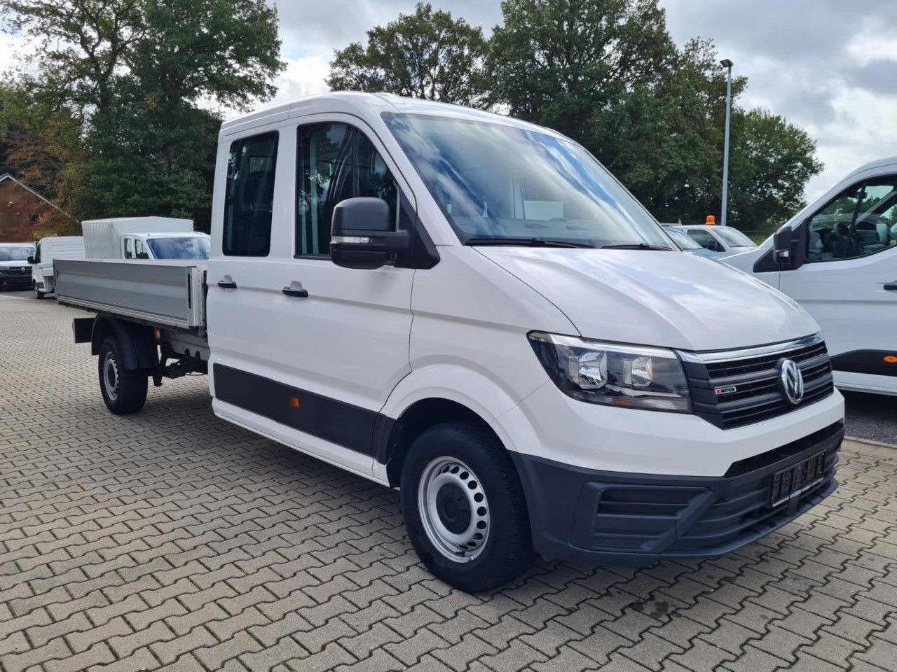 Volkswagen Crafter 35 Doka TDI Pritsche L4 4Motion - Madelauto, Meeskonnaauto: pilt 3 Volkswagen Crafter 35 Doka TDI Pritsche L4 4Motion - Madelauto, Meeskonnaauto: pilt 3