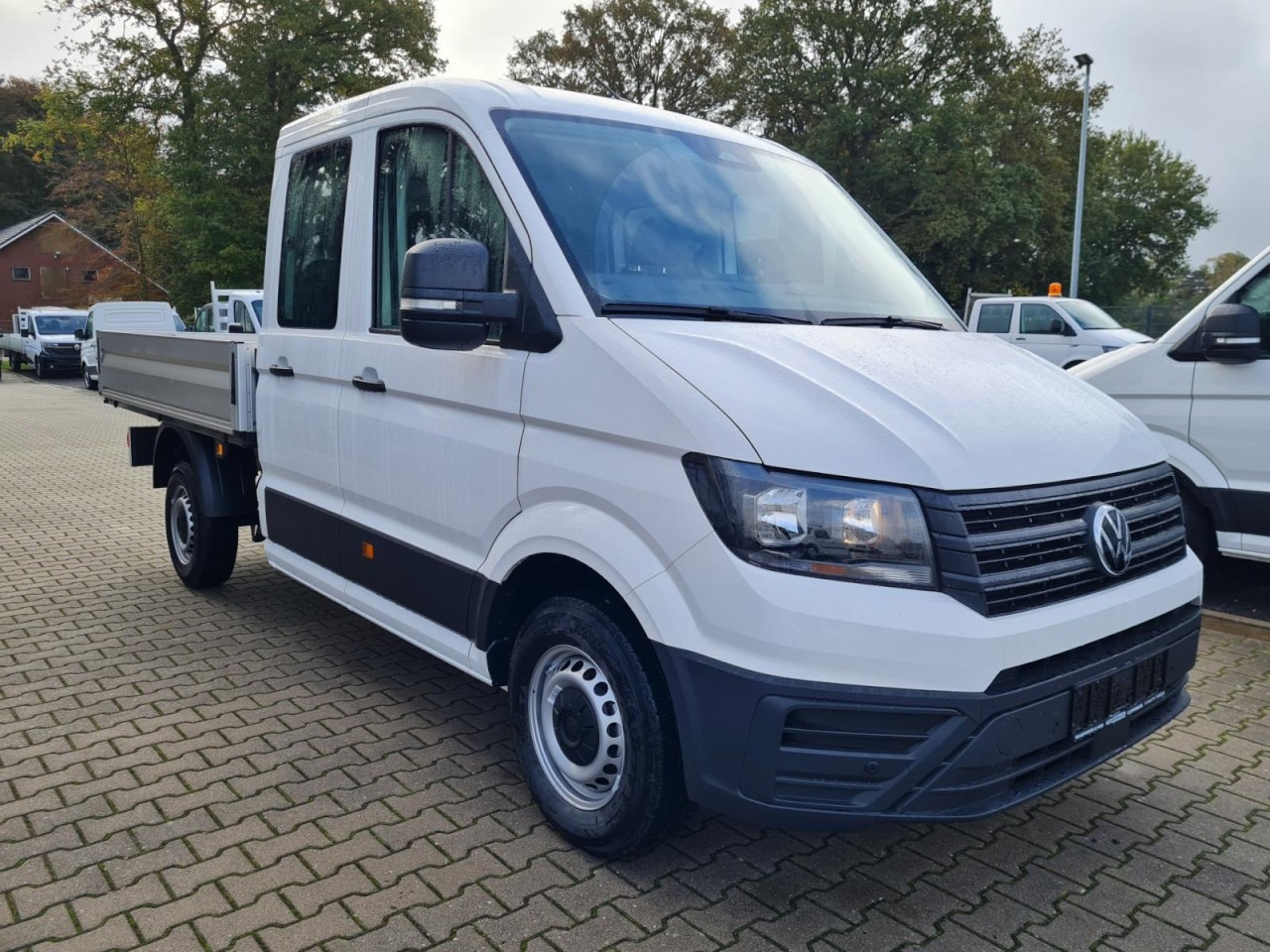Volkswagen Crafter 35 Doka TDI Pritsche MR KLIMA TEMPOMAT - Madelauto, Meeskonnaauto: pilt 3 Volkswagen Crafter 35 Doka TDI Pritsche MR KLIMA TEMPOMAT - Madelauto, Meeskonnaauto: pilt 3